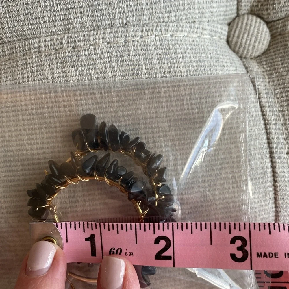 Black Stone Hoop Earrings - Picture 3 of 3